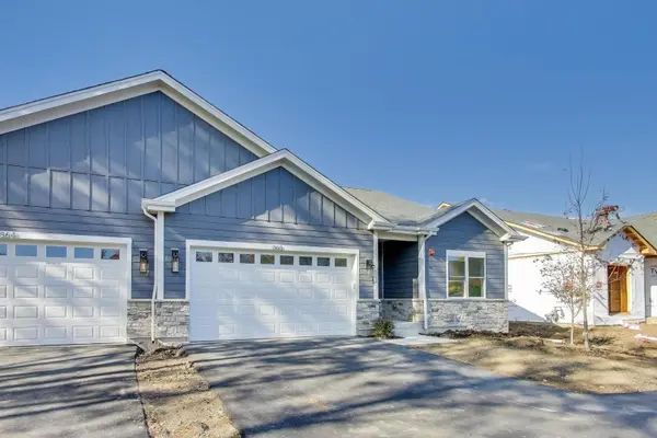 898 N Quentin RD, Palatine, IL 60067