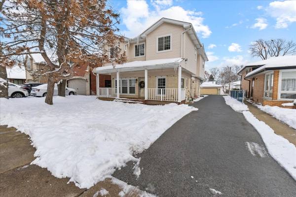 9341 S 82nd AVE, Hickory Hills, IL 60457