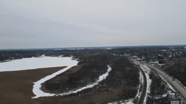 605 Rollins RD, Ingleside, IL 60041