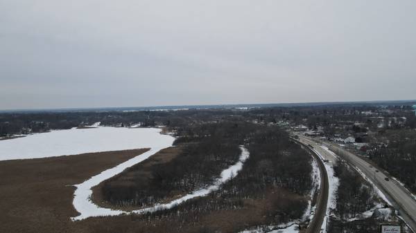 605 Rollins RD, Ingleside, IL 60041