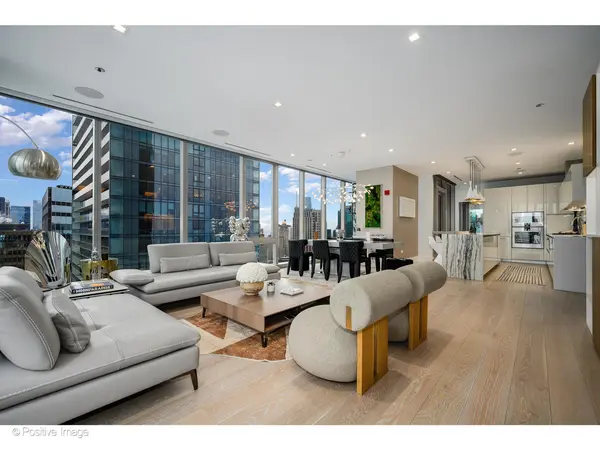 363 E Wacker DR #3101, Chicago, IL 60601