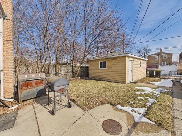 14235 S Wallace AVE, Riverdale, IL 60827