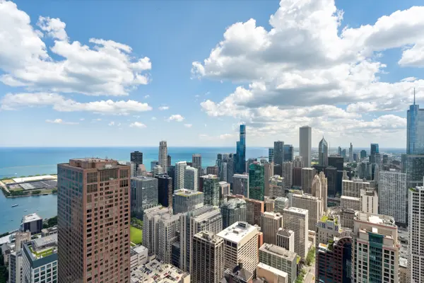 800 N Michigan AVE #PH67, Chicago, IL 60611