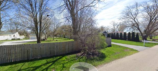 1213 Washington PARK, Waukegan, IL 60085
