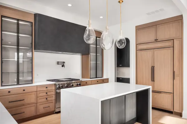 3617 N Magnolia AVE #2, Chicago, IL 60657