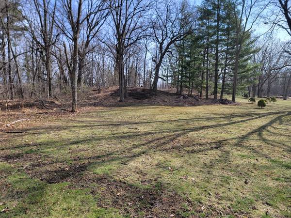 0000 Newbold RD, Cary, IL 60013