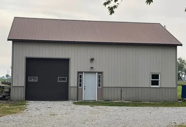 382 Keigwin RD, Walnut, IL 61376