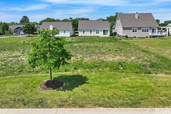 40445 N South Newport DR, Antioch, IL 60002