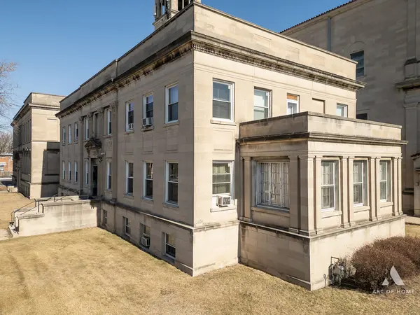 7851 S Jeffery BLVD, Chicago, IL 60649