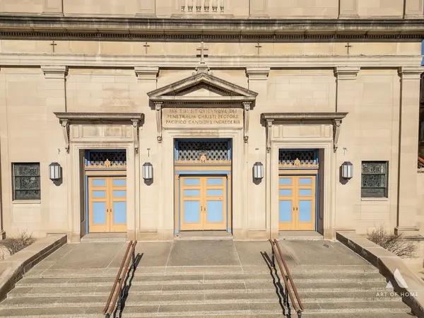 7851 S Jeffery BLVD, Chicago, IL 60649