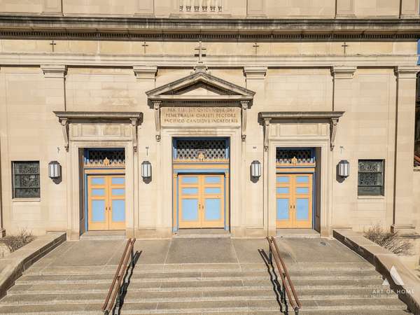 7851 S Jeffery BLVD, Chicago, IL 60649