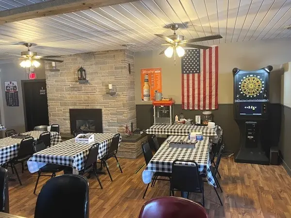 114 E Market ST, Sidell, IL 61876