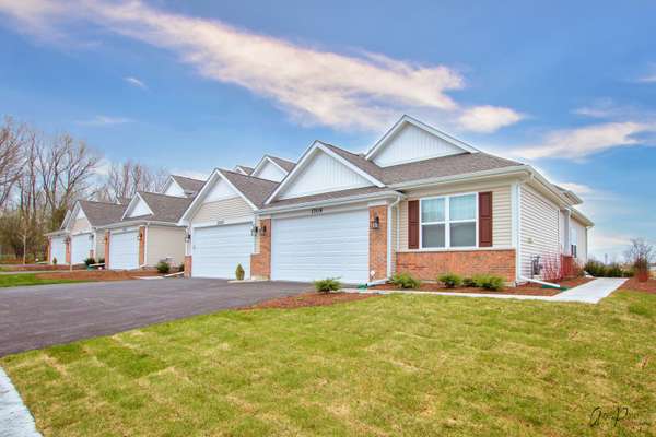 3928 Monica LN, Johnsburg, IL 60051