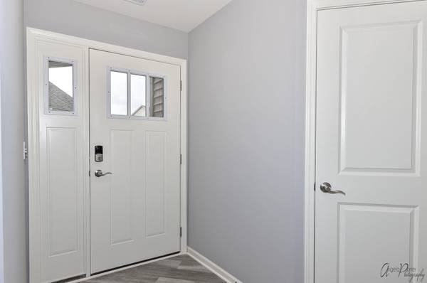 3907 Monica LN #4, Johnsburg, IL 60051