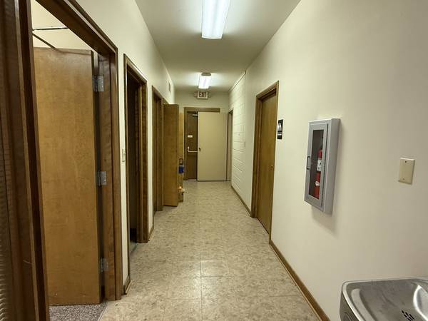 820 Russell RD, Dekalb, IL 60115