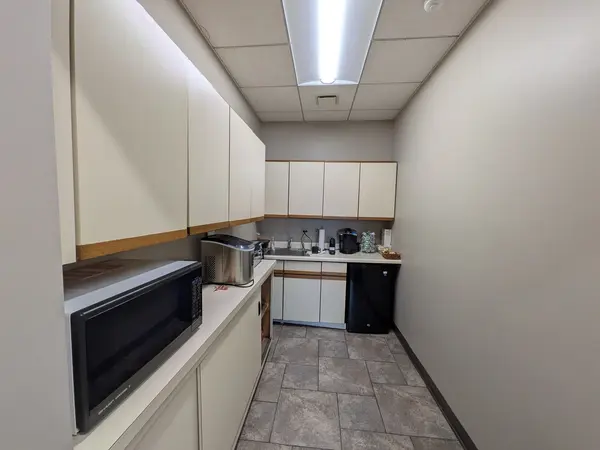 666 Dundee RD #900, Northbrook, IL 60062