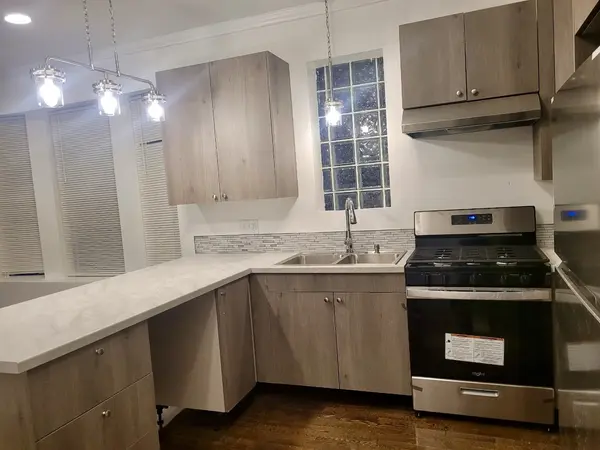 7254 S Lafayette AVE, Chicago, IL 60621