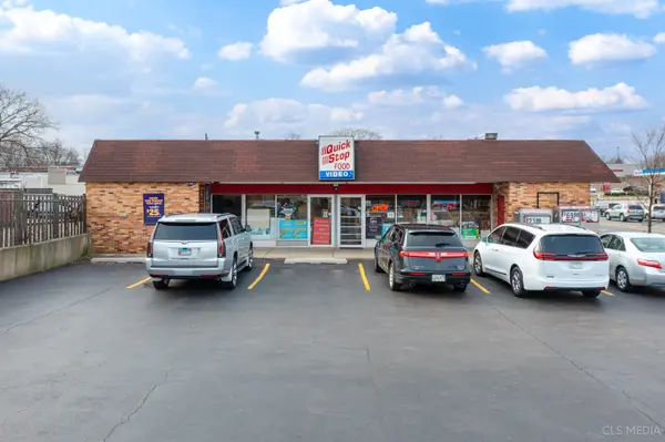 427 E Palatine RD, Palatine, IL 60074
