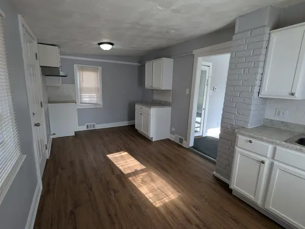 9608 S Wallace ST, Chicago, IL 60628