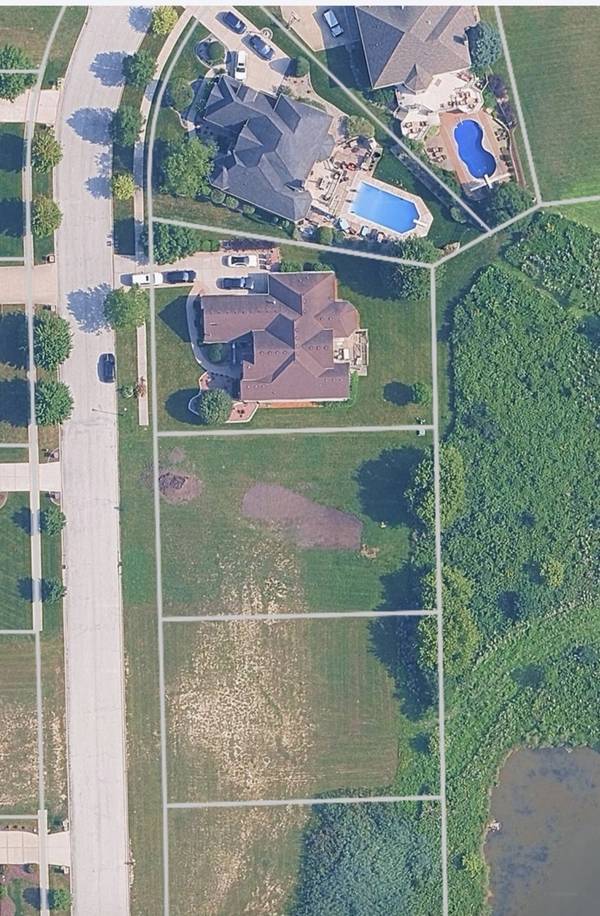 8991 PORT WASHINGTON DR, Frankfort, IL 60423
