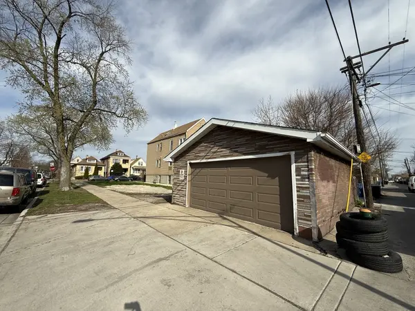 4557 S Francisco AVE, Chicago, IL 60632