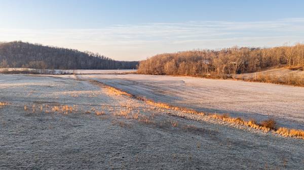 000 Rattlesnake Ferry RD, Alto Pass, IL 62905