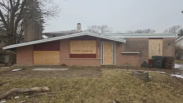 19011 Loretto LN, Country Club Hills, IL 60478