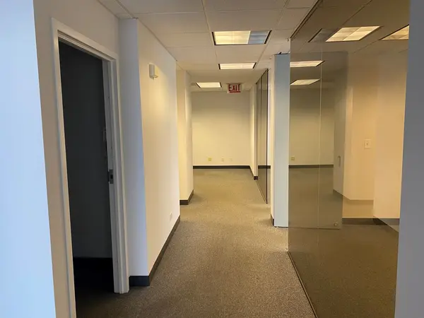 7101 N Cicero AVE, Lincolnwood, IL 60712