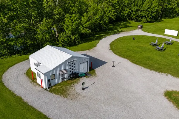 8193 Old Highway 13 HWY, Murphysboro, IL 62966