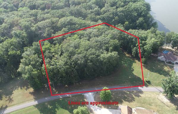 0000 Possum LN, Centralia, IL 62801