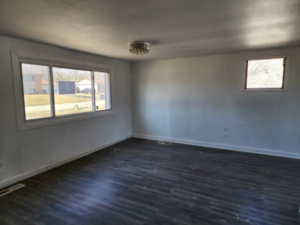 Address not disclosed, Country Club Hills, IL 60478