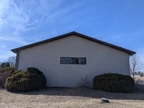 1139 Franklin Grove RD, Dixon, IL 61021