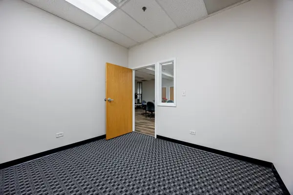 Address not disclosed, Lisle, IL 60532