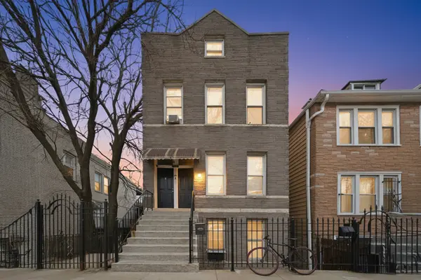 1852 W 17 ST, Chicago, IL 60608