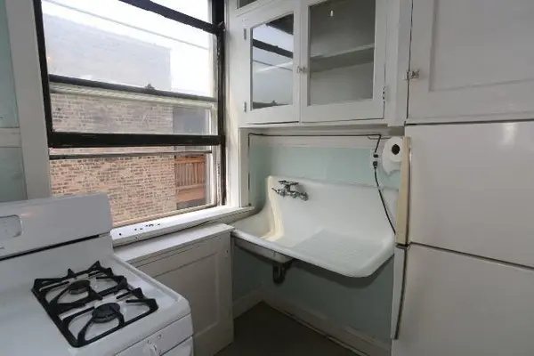 1923 W Winnemac AVE #3, Chicago, IL 60640