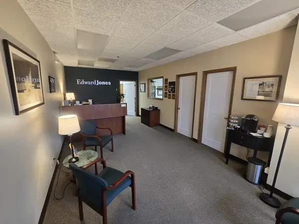4745 Main ST #109, Lisle, IL 60532