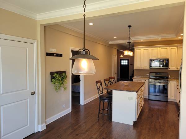 1324 East AVE, Berwyn, IL 60402