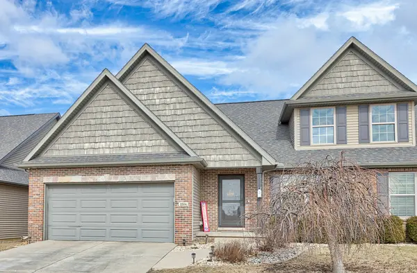 2504 Shepard RD, Normal, IL 61761
