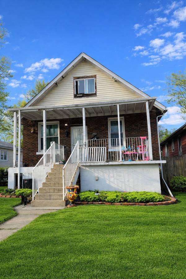 230 153rd PL, Calumet City, IL 60409
