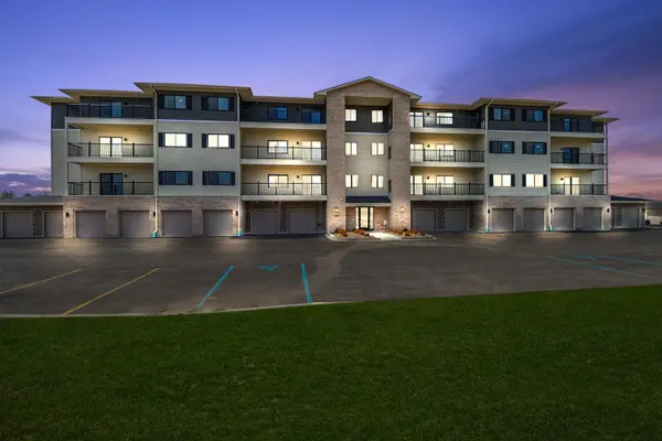 2034 W 75th PL #38, Merrillville, IN 46410