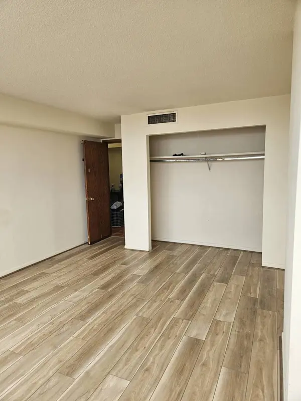7234 W North AVE #908, Elmwood Park, IL 60707