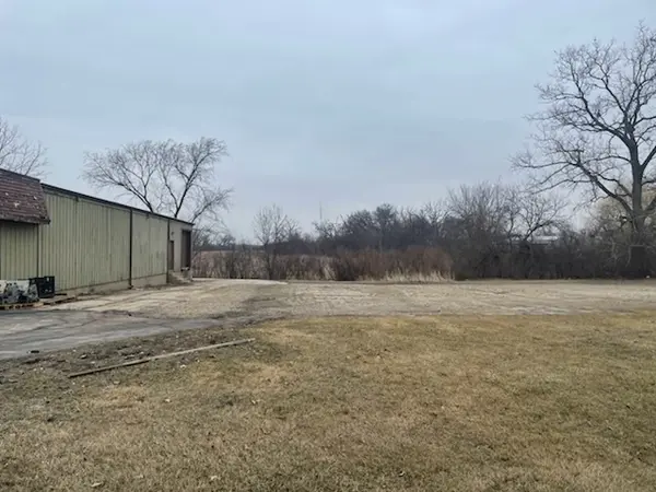 41W584 US HIGHWAY 20, Hampshire, IL 60140