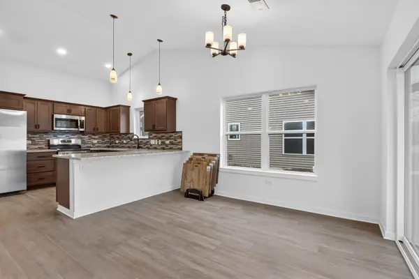 305 W South ST #305, Durand, IL 61024