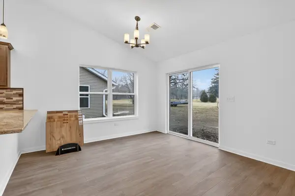 307 W South ST #307, Durand, IL 61024