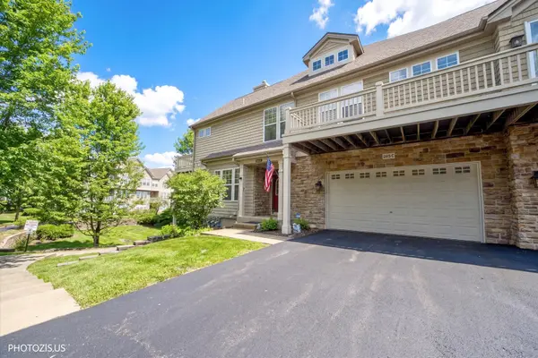 365 Lake AVE #C, Wauconda, IL 60084