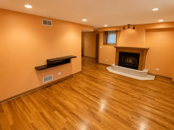 4837 S Forrestville AVE #1, Chicago, IL 60615