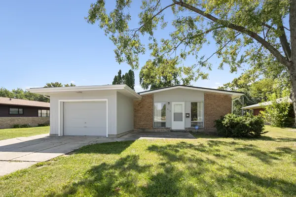 417 Lakewood BLVD, Park Forest, IL 60466