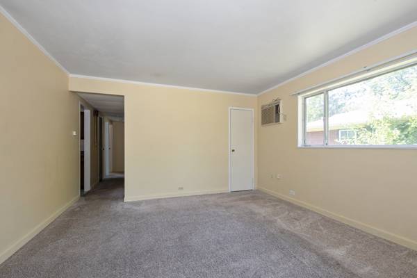 417 Lakewood BLVD, Park Forest, IL 60466