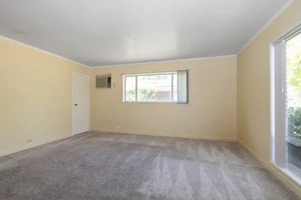 417 Lakewood BLVD, Park Forest, IL 60466