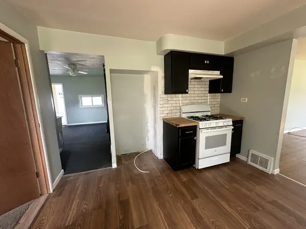 415 W Livingston RD, Streator, IL 61364